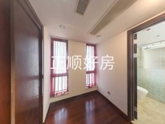 衣帽间