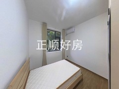 进门正对的2号房