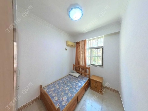 卧室