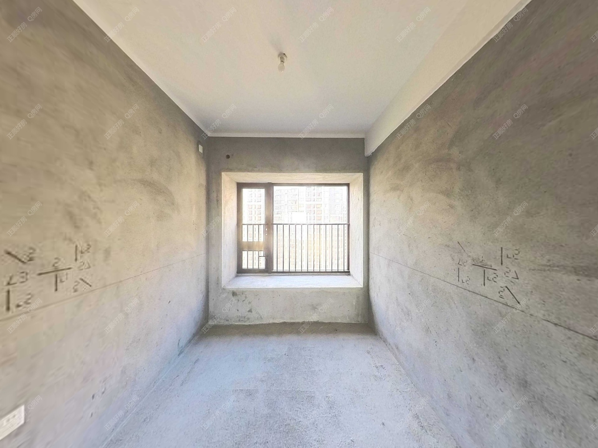 珠海华发峰尚二期 卧室照片_斗门 华发峰尚 130.69㎡ 4房2厅 南向