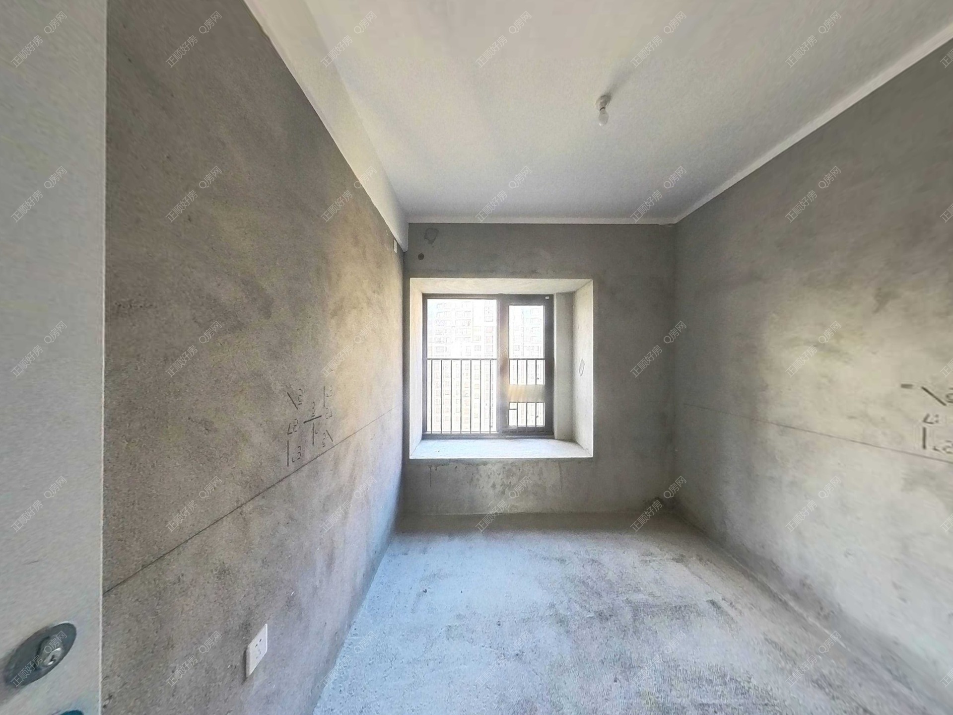 珠海华发峰尚二期 卧室照片_斗门 华发峰尚 130.69㎡ 4房2厅 南向