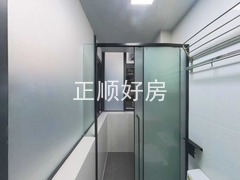 进门正对的2号房