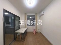 进门正对的2号房