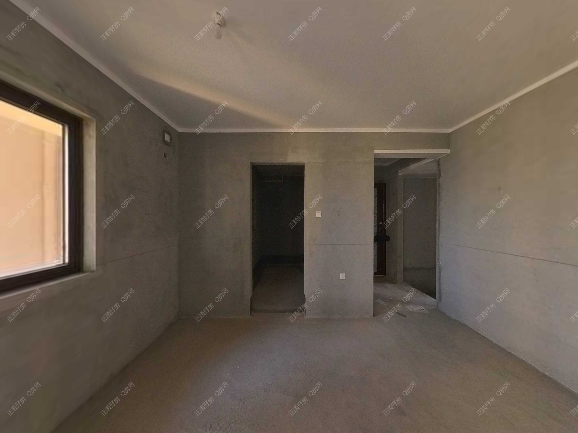 珠海华发峰尚二期 餐厅照片_斗门 华发峰尚 130.69㎡ 4房2厅 南向