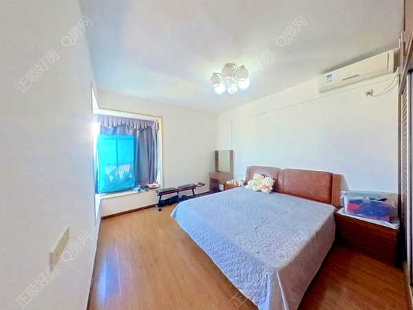 正顺好房 - 凤凰北住宅，华海花园，精装3房2厅.中间楼层，保养好，拎包入住,总价260.00万 面积129.51平方 建筑年代2008年