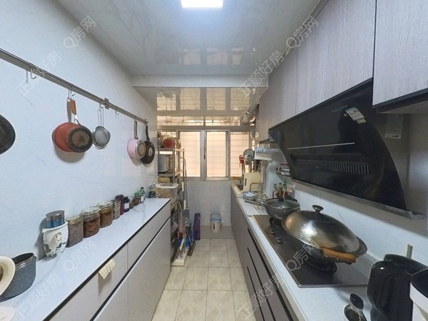 厨房