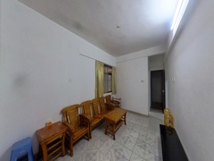 house_img