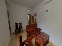 house_img