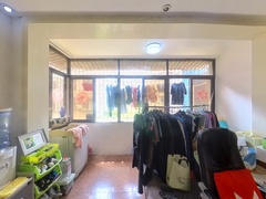 客厅