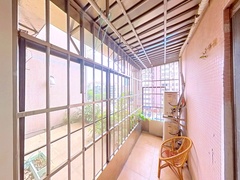 阳台-r6JlGI0W-0.jpg