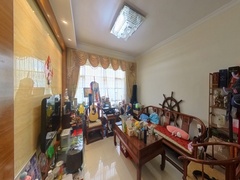 house_img