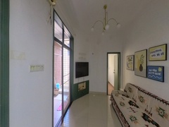 house_img