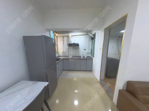 厨房