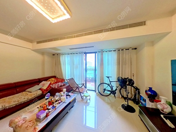 客厅