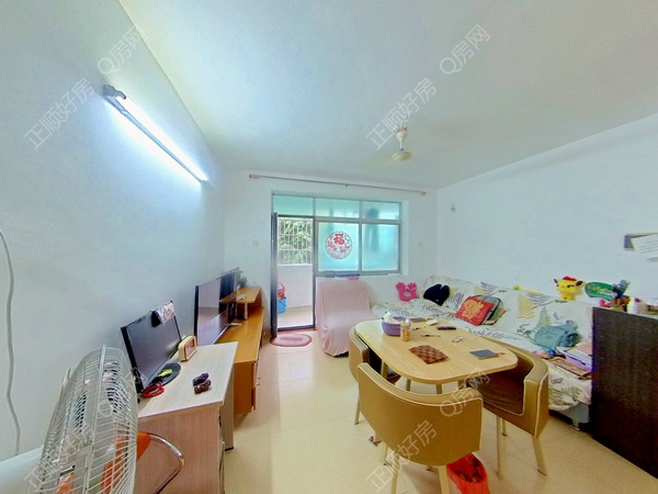客厅