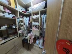 衣帽间