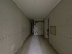 house_img