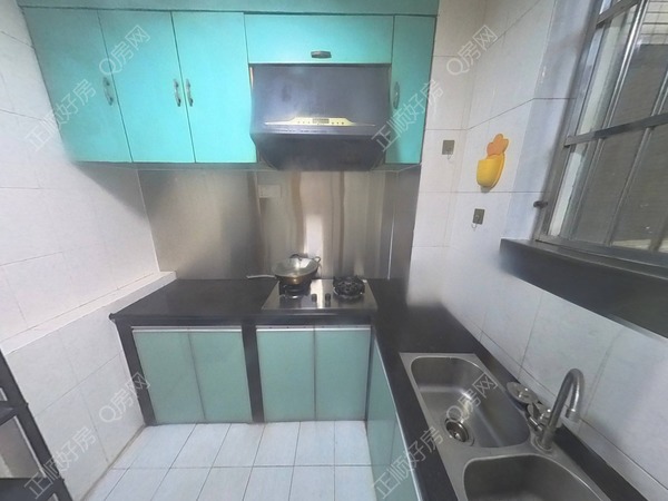 厨房