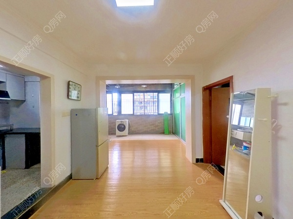 客厅