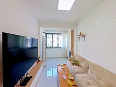 house_img