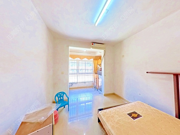 卧室