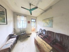 house_img