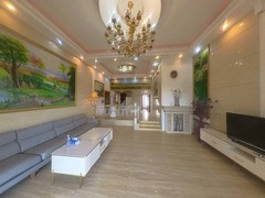 house_img