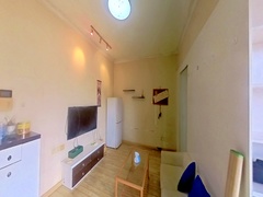 house_img