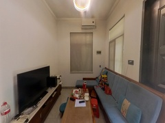 house_img