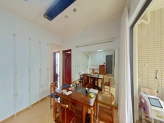 house_img