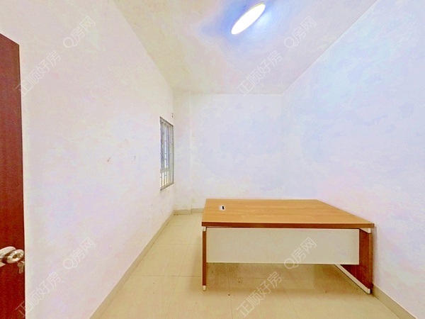 卧室