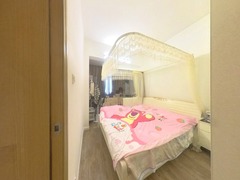 卧室