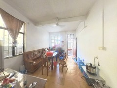 house_img