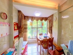 house_img
