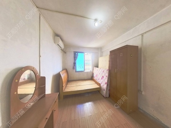 卧室