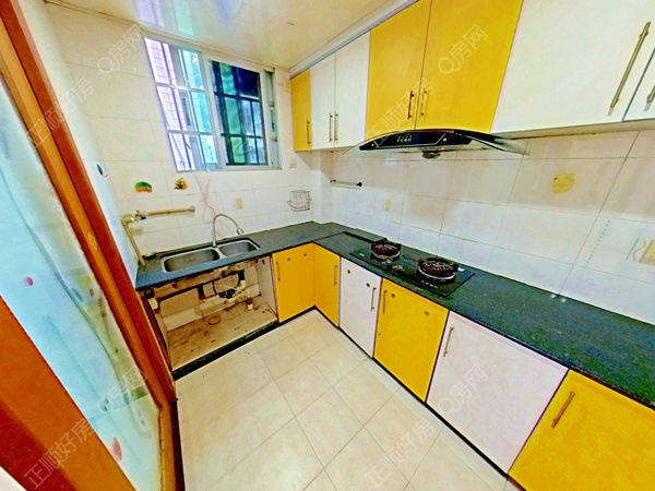 厨房