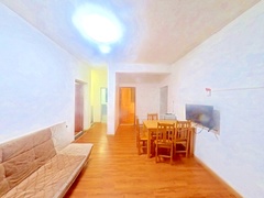 house_img