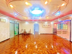 客厅