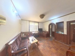 house_img