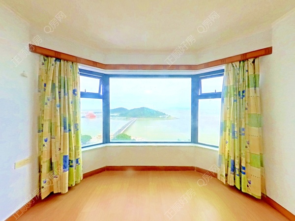 客厅