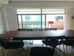 栋座