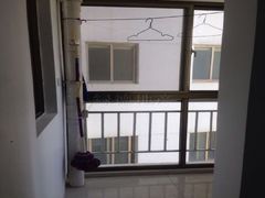 栋座